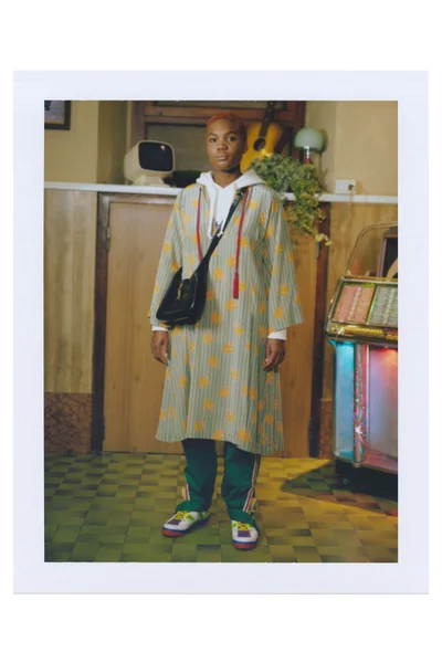 Look 15